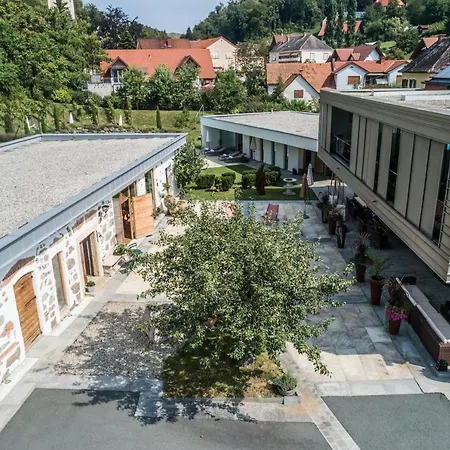 Winzervilla Dom wakacyjny